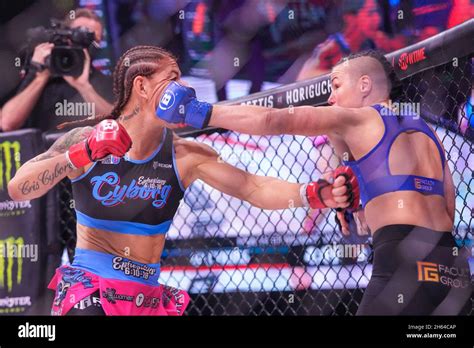 karina pedro flashes crowd|Crowd left stunned after two MMA fighters kiss during。